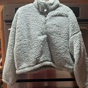 Hollister Sherpa